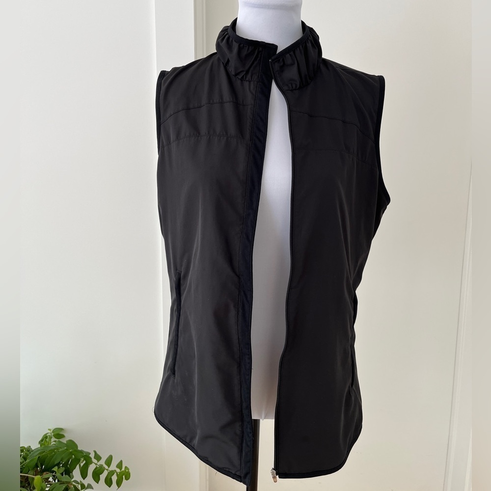 CUTTER & BUCK Weathertec Zip Front Black Golf Vest Wind Water Resistant